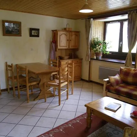 3 Pieces Pour 4 Pers. A Valloire, Terrasse Sud-est, Animaux Bienvenus, Proche Pistes Et Golf - Fr-1-263-158 Apartment Valloire