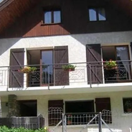 Apartment 3 Pieces Pour 4 Pers. A Valloire, Terrasse Sud-est, Animaux Bienvenus, Proche Pistes Et Golf - Fr-1-263-158